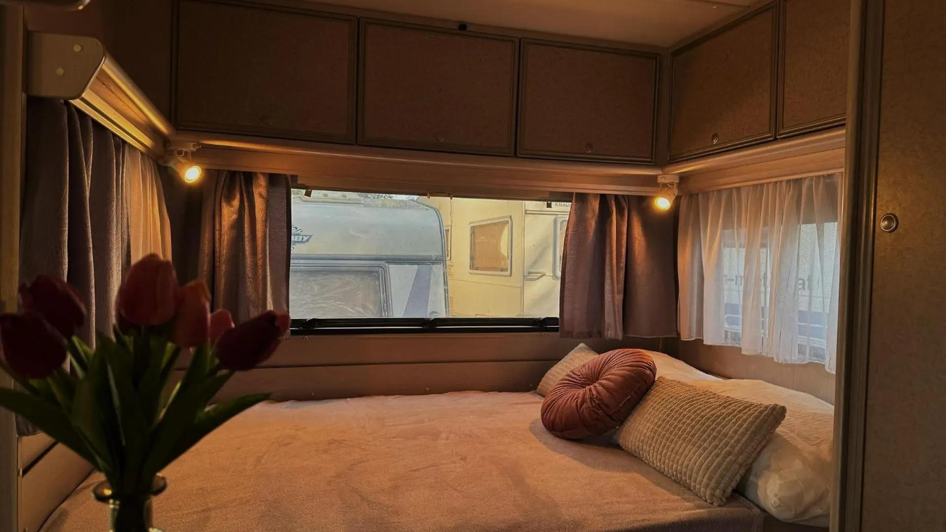Caravan Near The Sea 2 우글랸 0*,  크로아티아