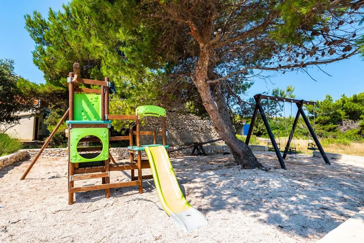Caravan Near The Sea 2 Ugljan Croatia